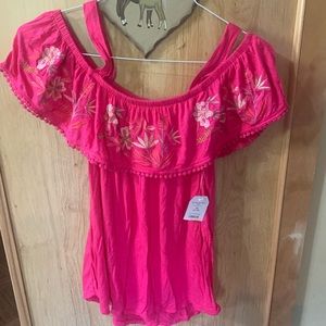 Off shoulder top NEW
